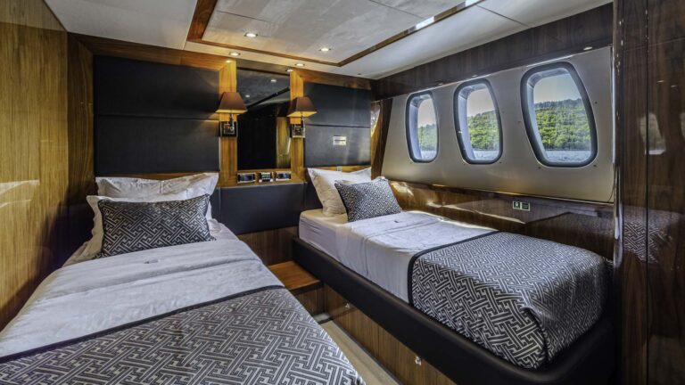 Twin Suite
