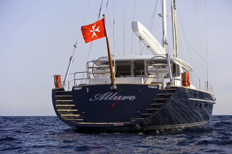 The 40m Yacht ALLURE