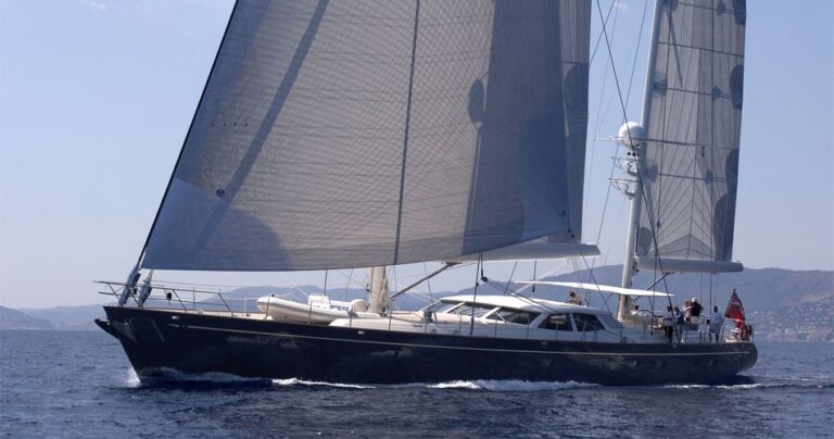 The 40m Yacht ANTARES OF GRAND CAYMAN