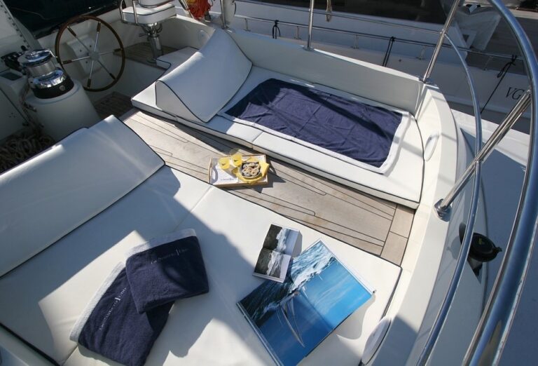 The 40m Yacht CLAN VI