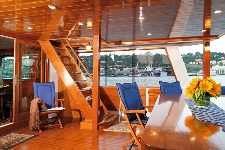 External On Yacht KAYANA