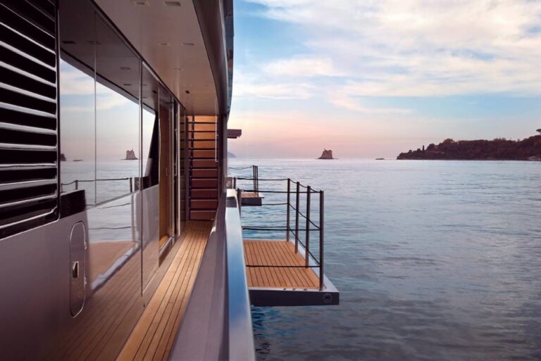 The 40m Yacht LILIYA