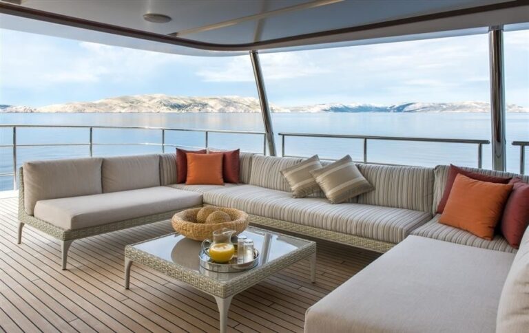 The 40m Yacht ORYX