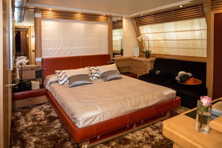 The 40m Yacht SAMJA