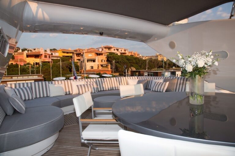Life On Board Yacht SAMJA