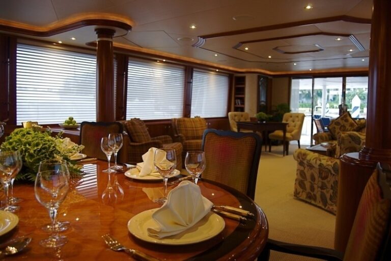 The 40m Yacht SEA BEAR