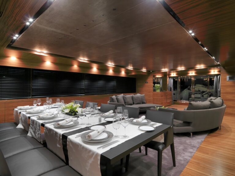 Formal Eating/dining On Board Yacht SIERRA ROMEO