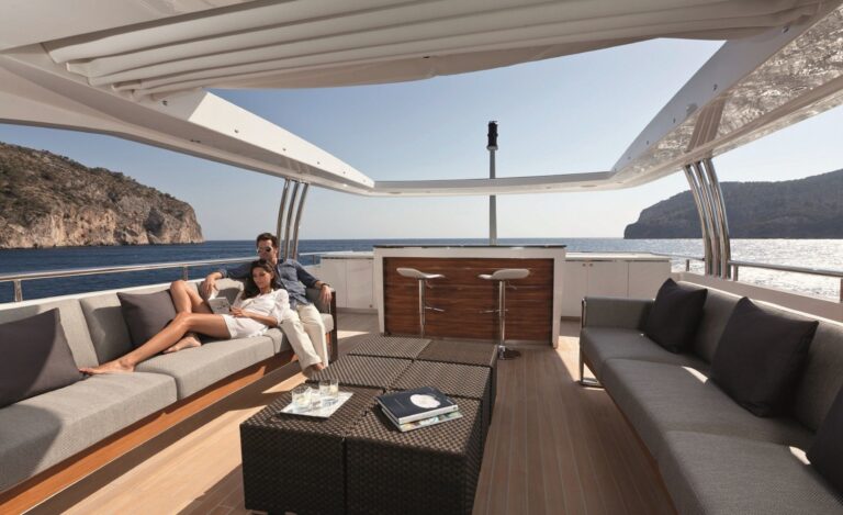The 40m Yacht SOLARIS