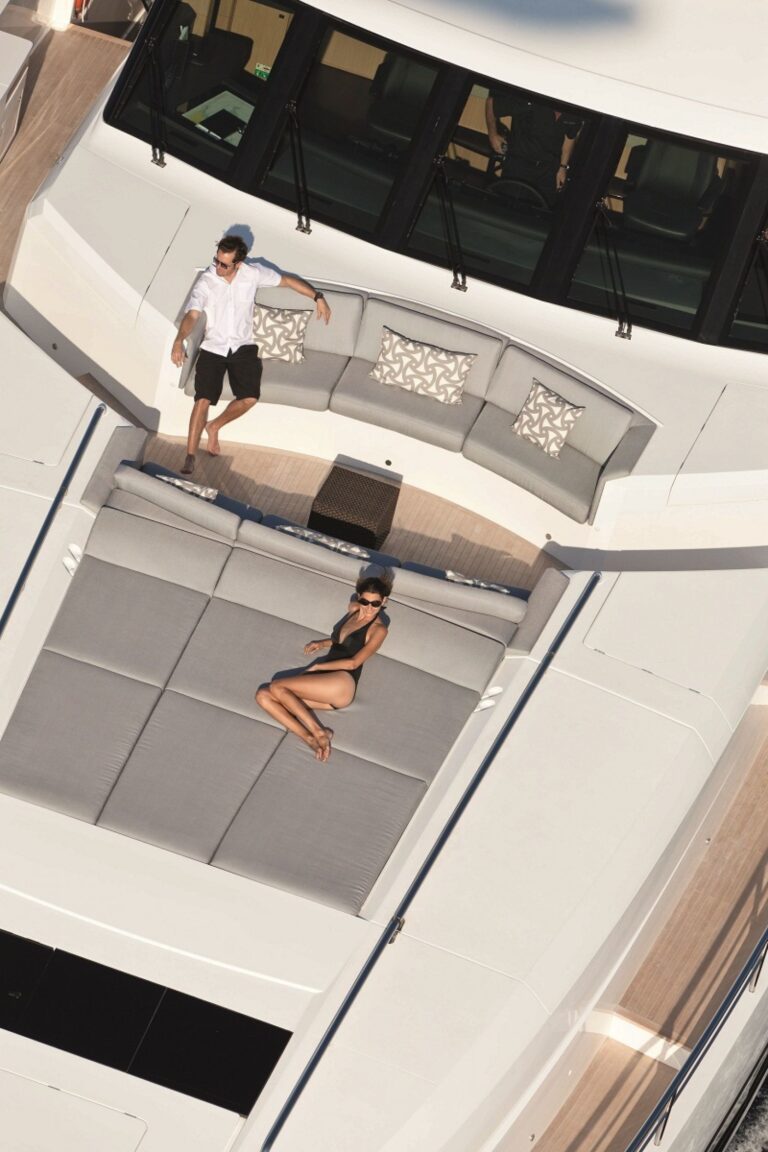 The 40m Yacht SOLARIS