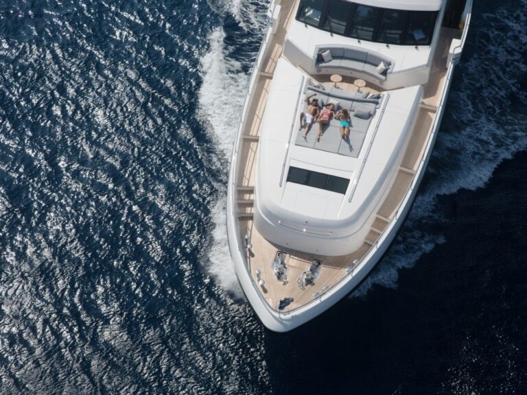 The 40m Yacht SOLARIS