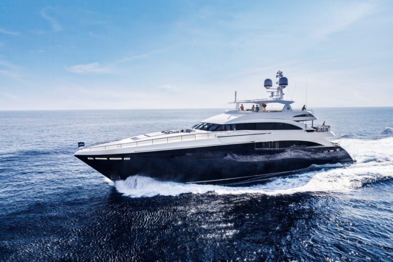 The 40m Yacht SOLARIS