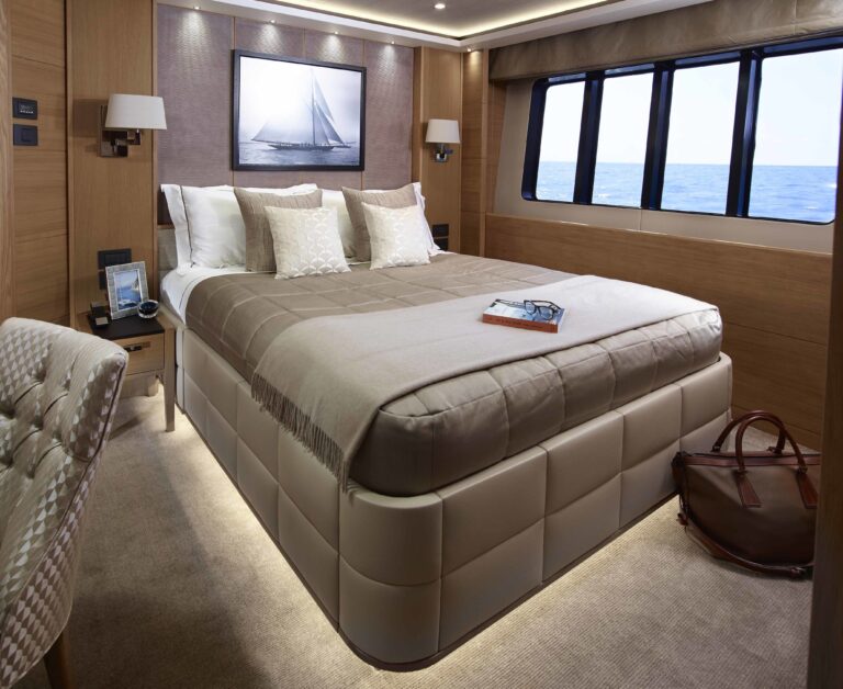The 40m Yacht SOLARIS