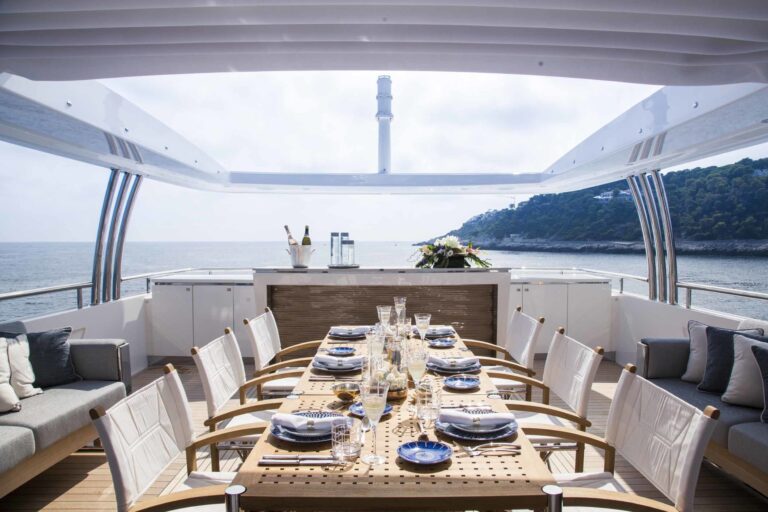 The 40m Yacht SOLARIS