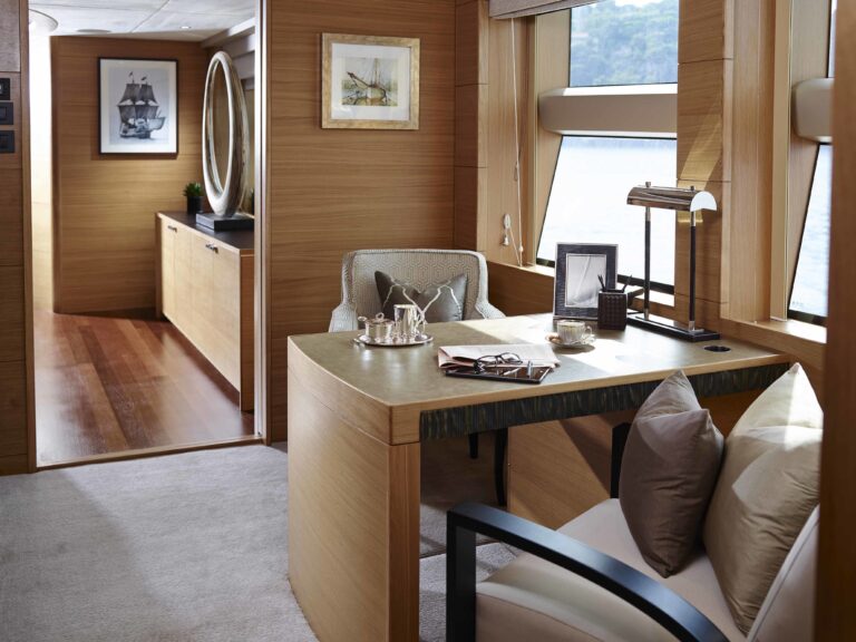The 40m Yacht SOLARIS