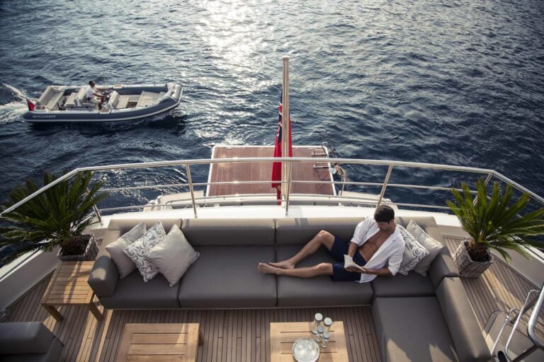 The 40m Yacht SOLARIS