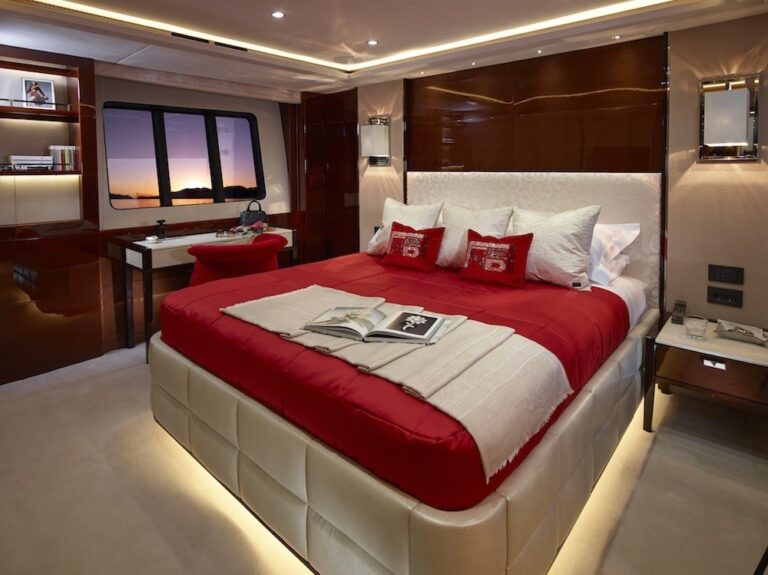 The 40m Yacht X5