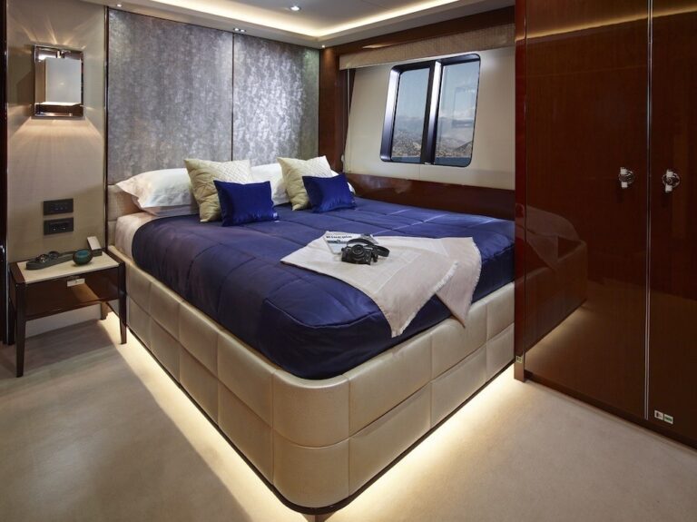 The 40m Yacht X5