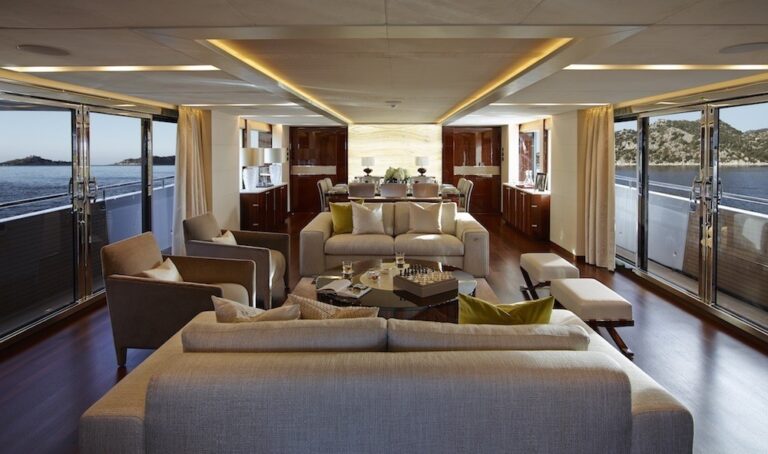 The 40m Yacht X5