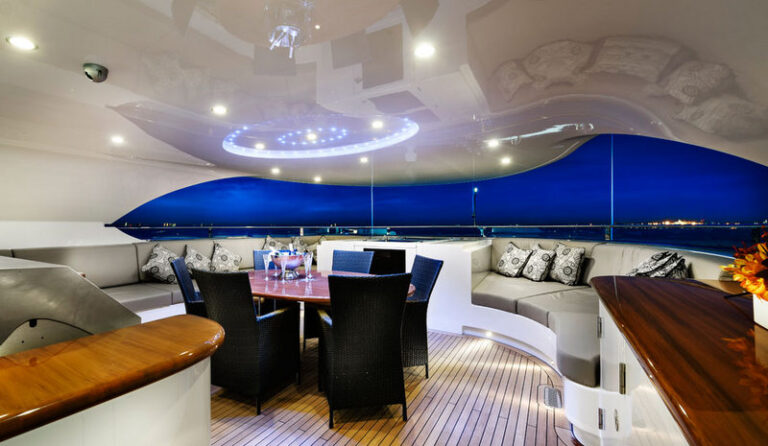 40m catamaran yacht Zenith Exterior-001