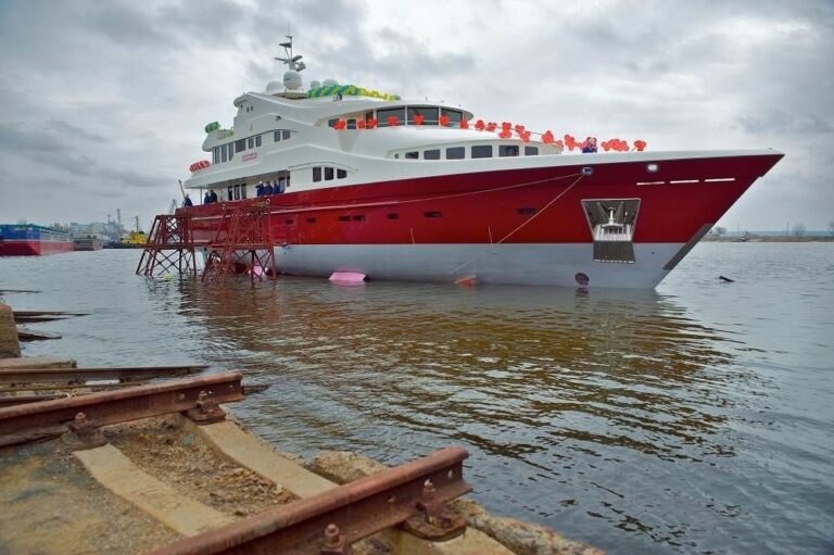 The 41m Yacht ARTPOLARS