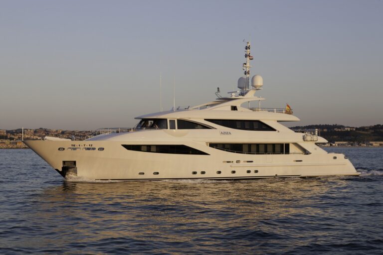 The 41m Yacht AZIZA