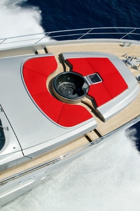 Above: Yacht DRAGON's Jacuzzi Pool Captured