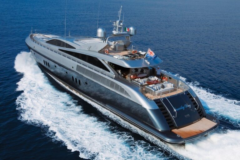 The 41m Yacht FAMILY DAY