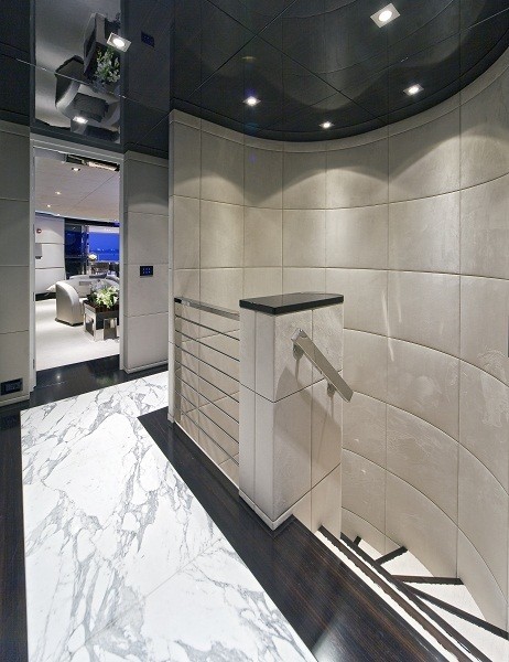 Hall On Board Yacht MANIFIQ