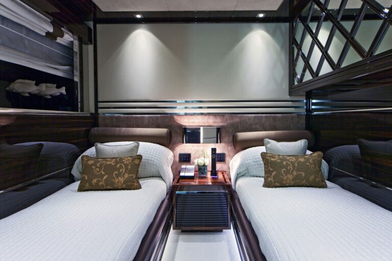 Twin Bed Cabin Aboard Yacht MANIFIQ