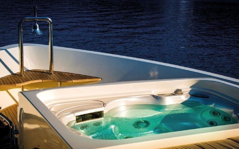 The 41m Yacht MY STEEL