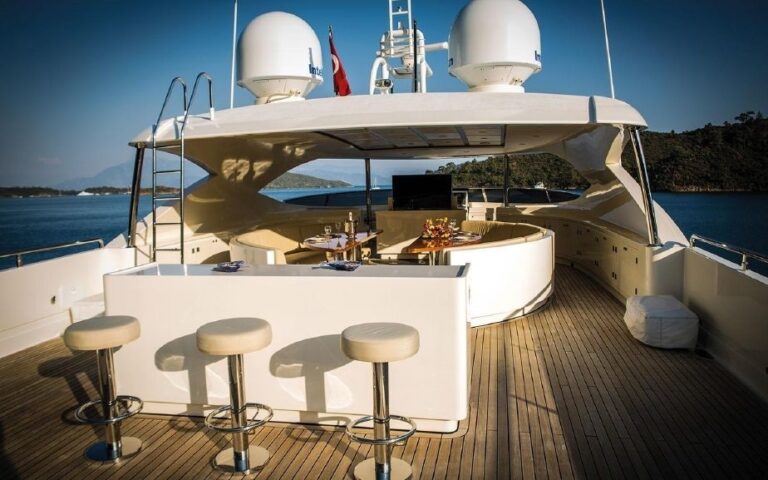The 41m Yacht MY STEEL