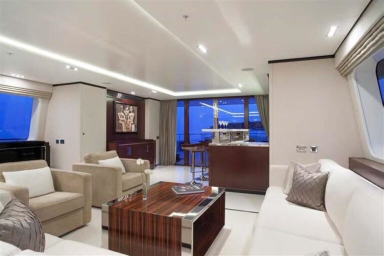 The 41m Yacht POLLY