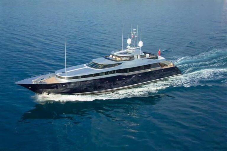 The 41m Yacht POLLY