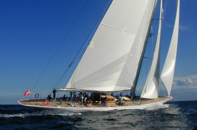 Cruising Aboard Yacht RANGER