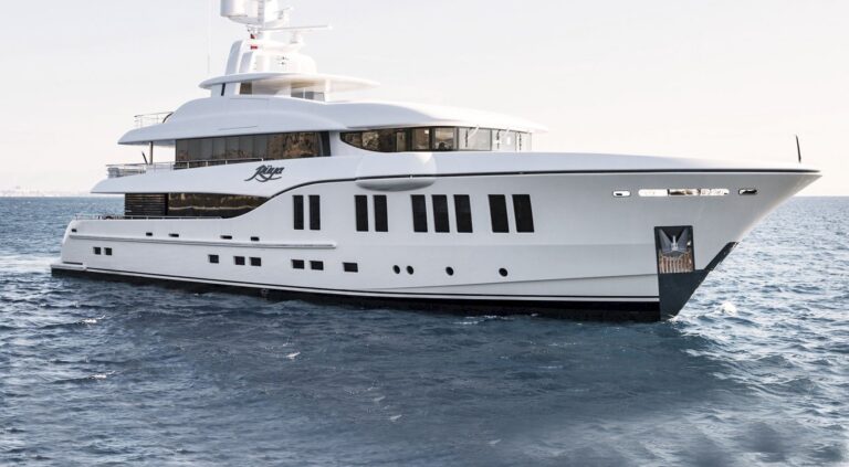 The 41m Yacht RUYA
