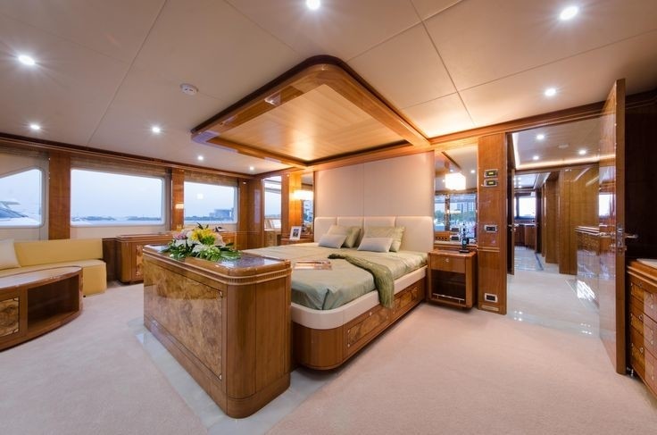 The 41m Yacht SEHAMIA