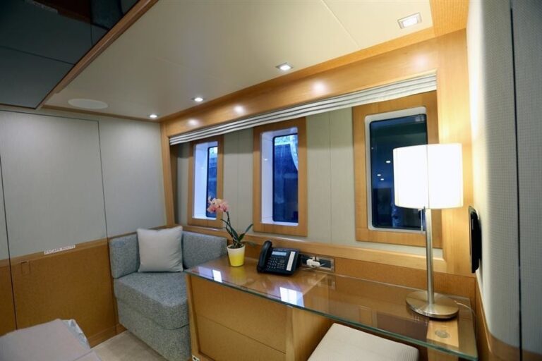 The 41m Yacht SERENITY