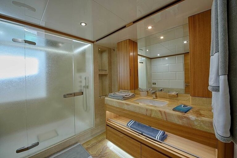 The 41m Yacht UAQ 1