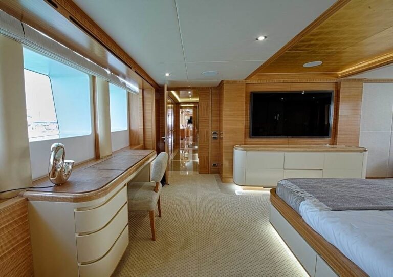 The 41m Yacht UAQ 1