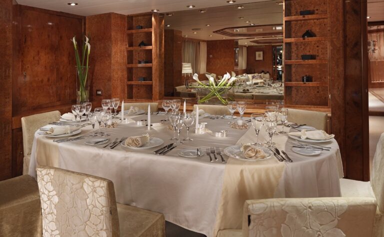 Premier Eating/dining On Board Yacht ALEXANDRA K