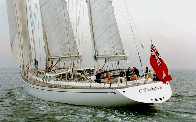 The 42m Yacht CYCLOS III