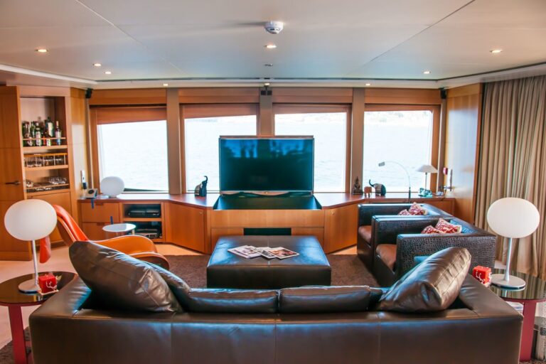 The 42m Yacht GLORIA TERESA
