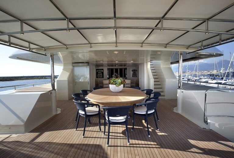 The 42m Yacht MAGARI