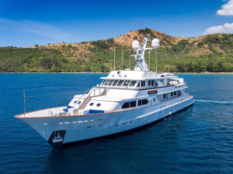 The 42m Yacht MAVERICK II