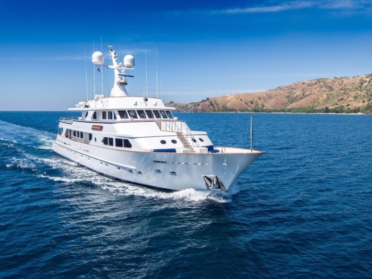 The 42m Yacht MAVERICK II