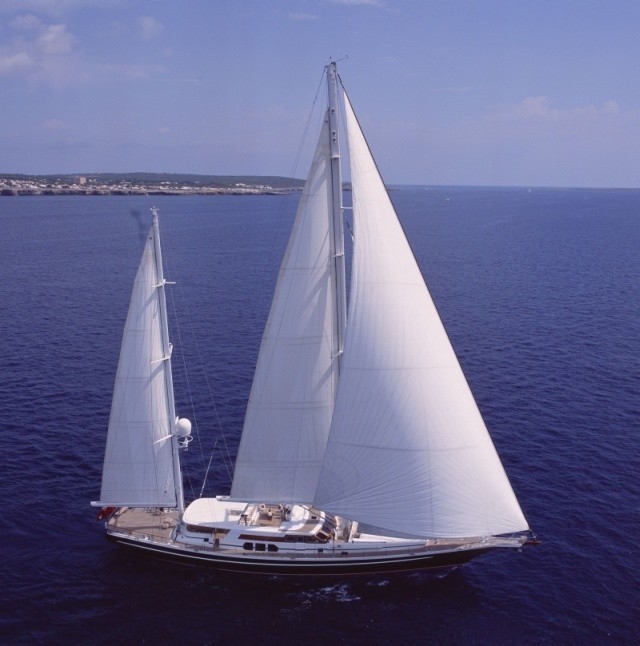 The 42m Yacht PASSE PARTOUT