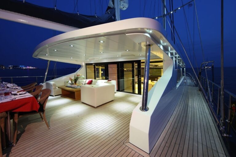 Evening: Yacht PERLA DEL MARE's Deck Captured