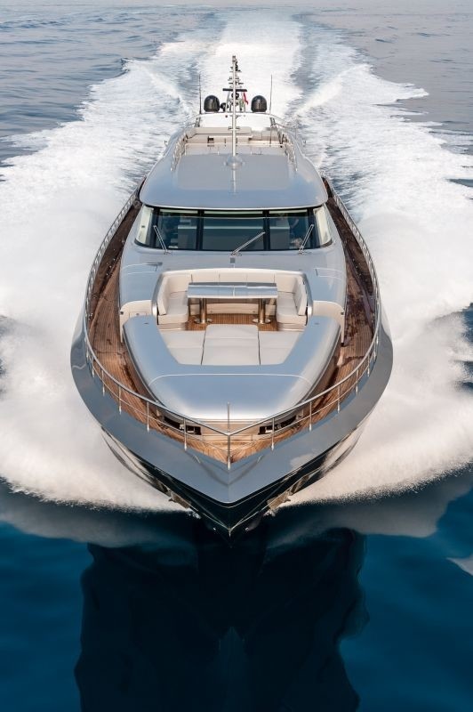 The 42m Yacht SEAFIRE