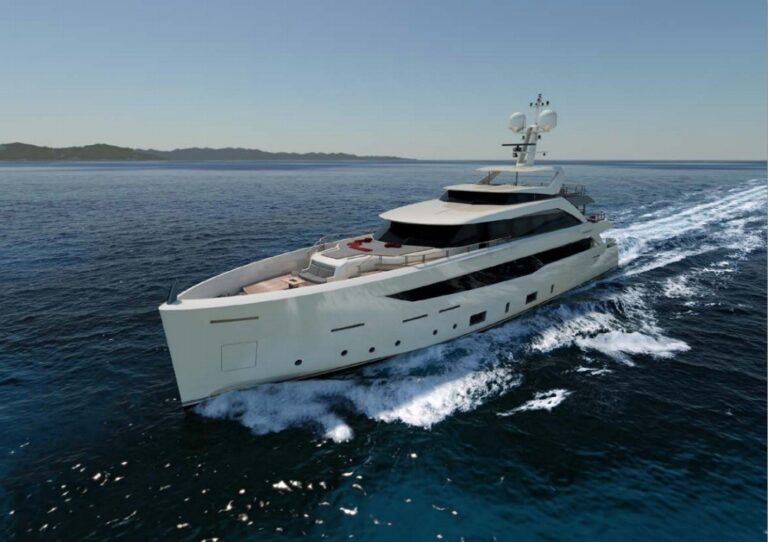 The 42m Yacht SERENITY