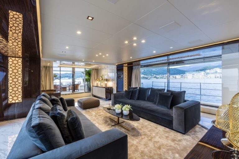 The 42m Yacht SERENITY